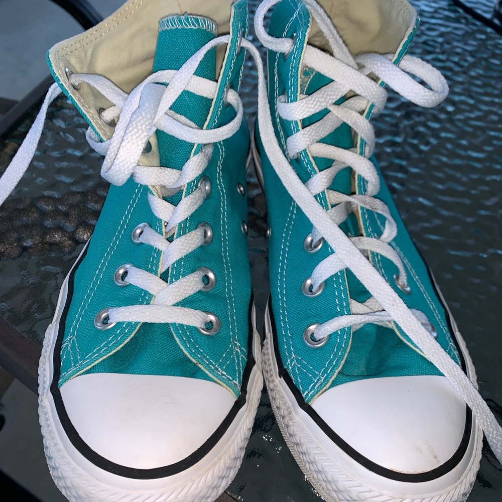 Converse High Tops 👟